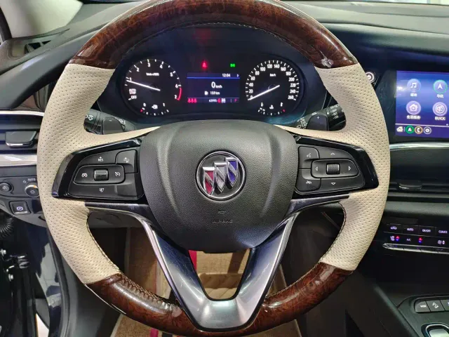 Buick Enclave — Фото автомобиля 6