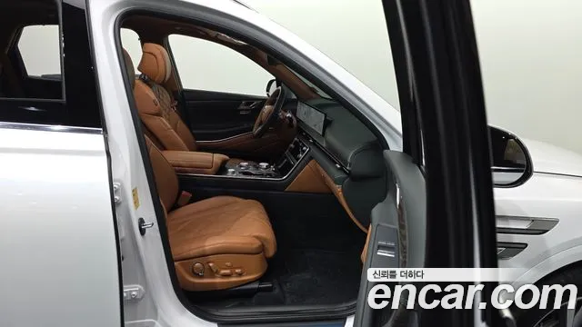 Genesis GV80 2.5T Бензин AWD — Фото автомобиля 9