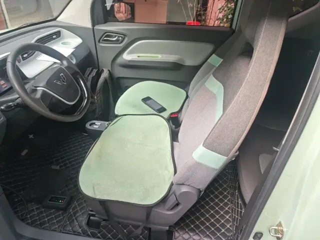 Wuling Hongguang Mini EV — Фото автомобиля 14