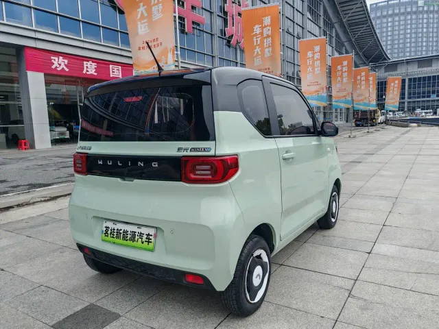 Wuling Hongguang Mini EV — Фото автомобиля 6