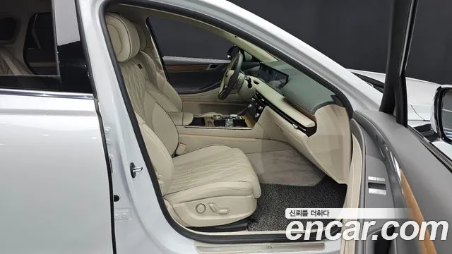 Genesis G80 Бензин 2.5 турбо AWD — Фото автомобиля 23