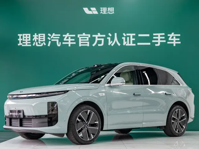 Фотография автомобиля — Li Auto L6