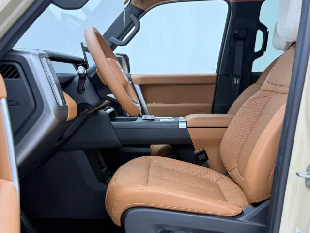 iCAR V27 — Фото автомобиля 5