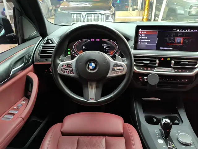 BMW X3 — Фото автомобиля 10