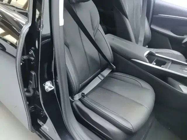 Buick LaCrosse — Фото автомобиля 24