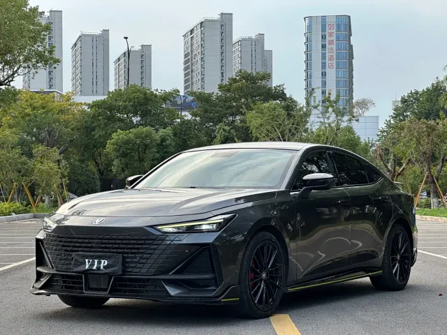 Фотография автомобиля — Changan UNI-V