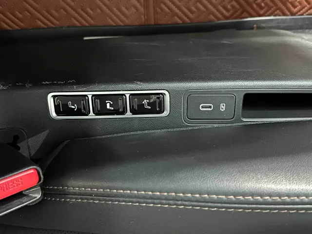 GAC Trumpchi E8 — Фото автомобиля 23