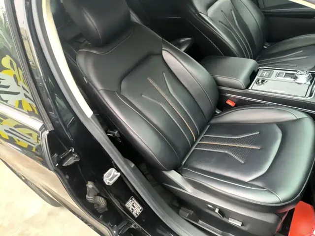 Ford Edge — Фото автомобиля 24
