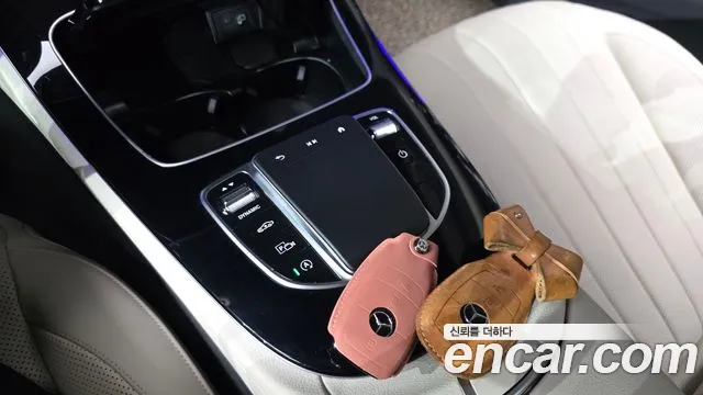 Mercedes-Benz E-Class W213 — Фото автомобиля 30