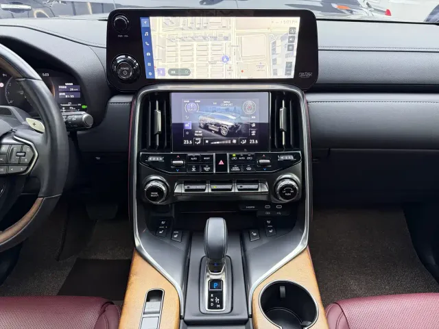 Lexus LX — Фото автомобиля 19