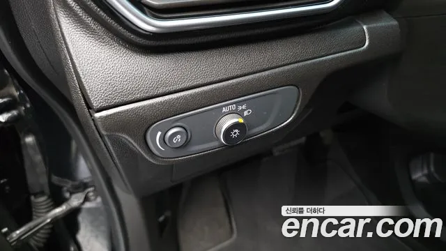 ChevroletGMDaewoo Bolt EV — Фото автомобиля 18