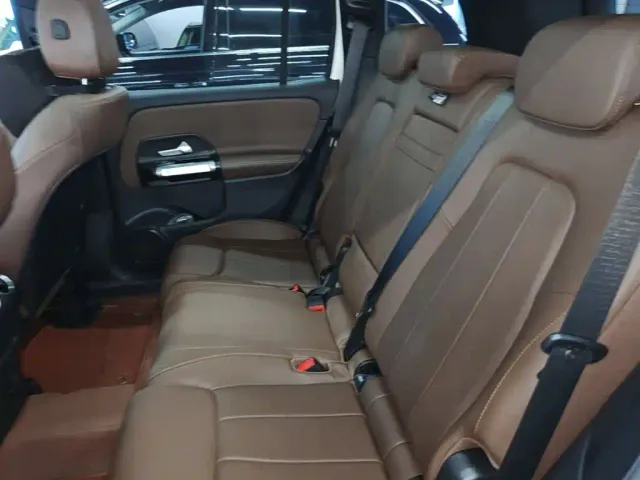 Mercedes-Benz GLB-Class — Фото автомобиля 16