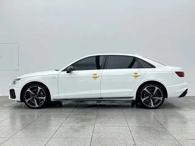 Audi A4L — Фото автомобиля 8