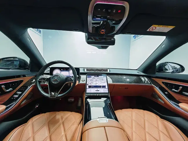 Mercedes-Benz Maybach S-Class — Фото автомобиля 10