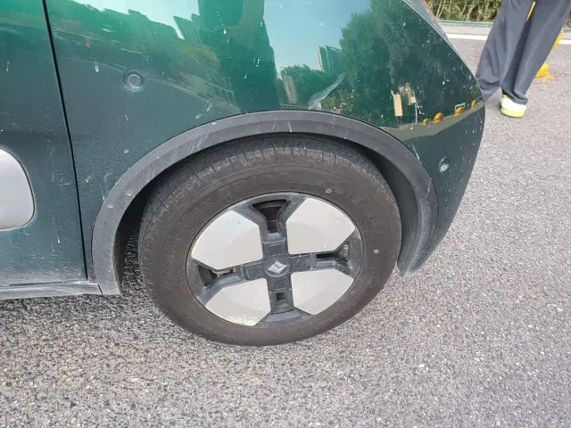 Baojun KiWi EV — Фото автомобиля 8