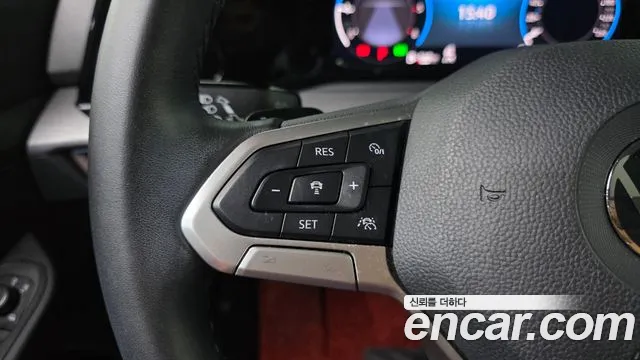 Volkswagen Golf Golf 8 поколение 2.0 TDI Prestige — Фото автомобиля 30