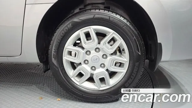 Hyundai Staria Staria Карго 3 места — Фото автомобиля 20