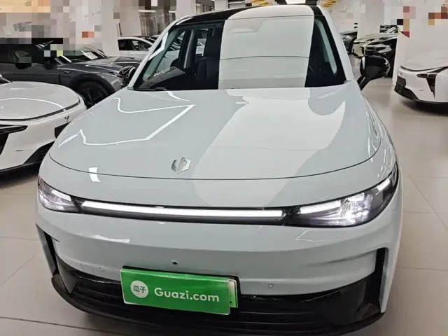Leapmotor C10 — Фото автомобиля 2