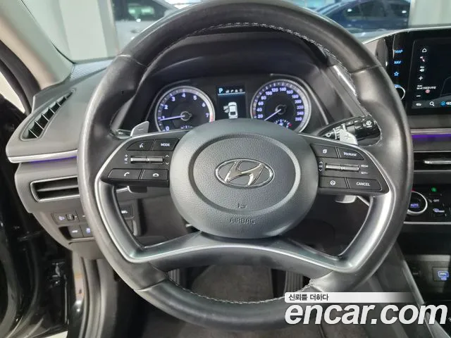 Hyundai Sonata — Фото автомобиля 11