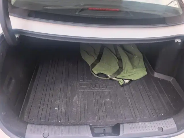 Changan Qiyuan A05 — Фото автомобиля 4
