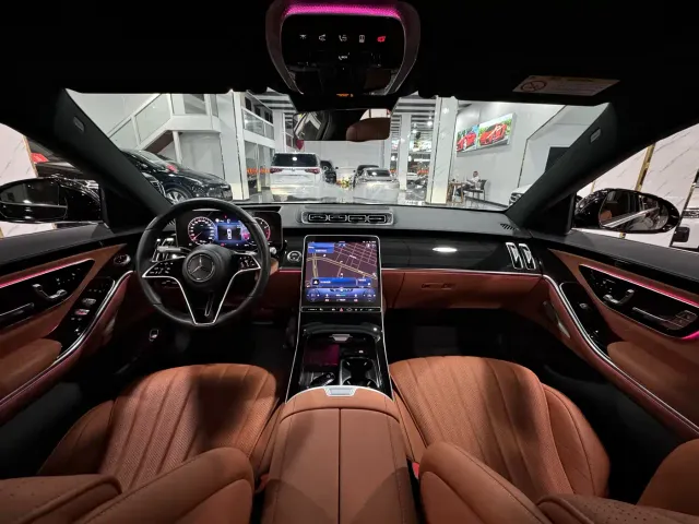 Mercedes-Benz S-Class — Фото автомобиля 7