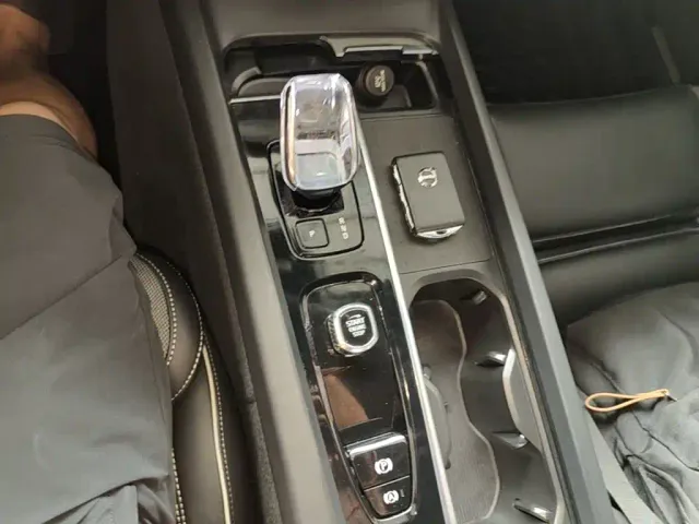 Volvo S60 — Фото автомобиля 13