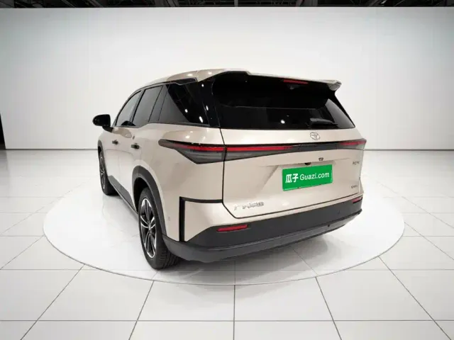 Toyota BoZhi 3X — Фото автомобиля 4