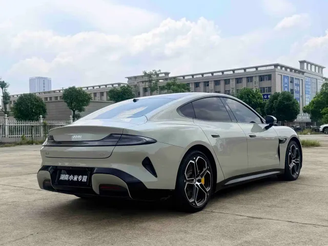 Xiaomi SU7 — Фото автомобиля 5