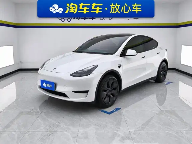 Фотография автомобиля — Tesla Model Y