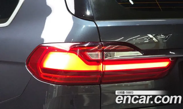 BMW X7 G07 — Фото автомобиля 8
