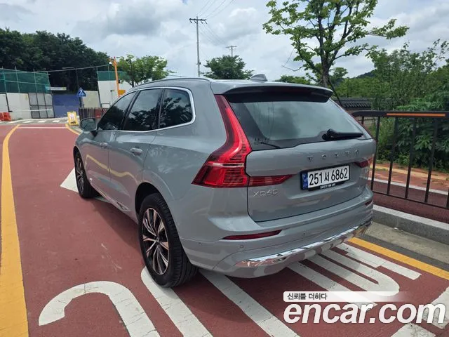 Вольво XC60 — Фото автомобиля 2