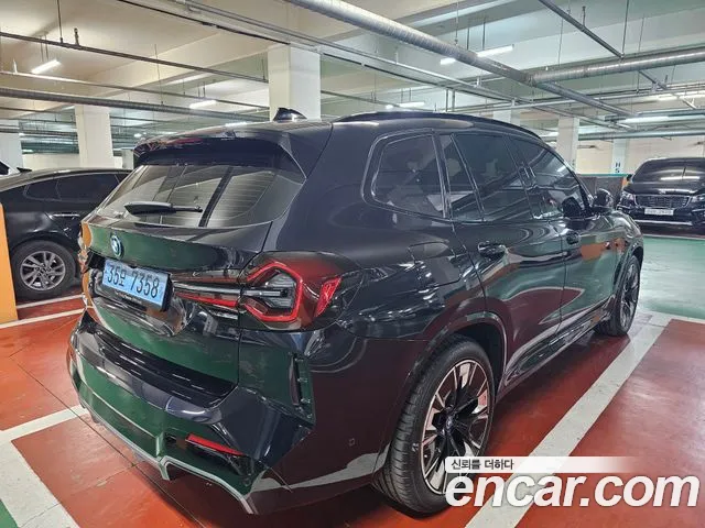 BMW iX3 G08 (2020–2024) — Фото автомобиля 2