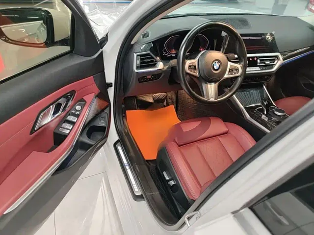 BMW 3 Series — Фото автомобиля 15