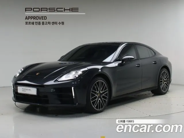 Фотография автомобиля — Porsche Panamera 976