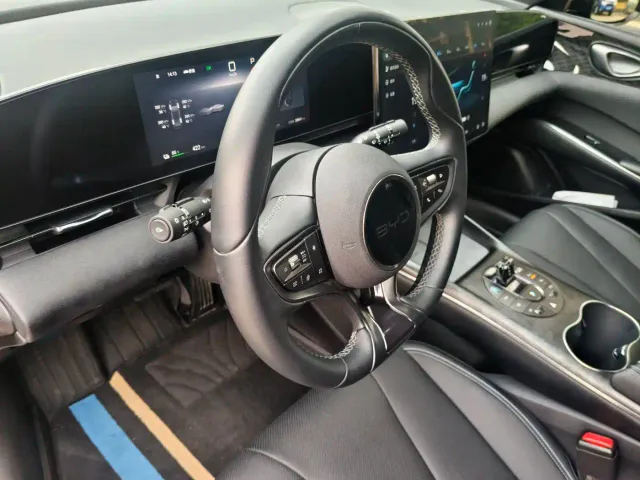 BYD Seal — Фото автомобиля 6