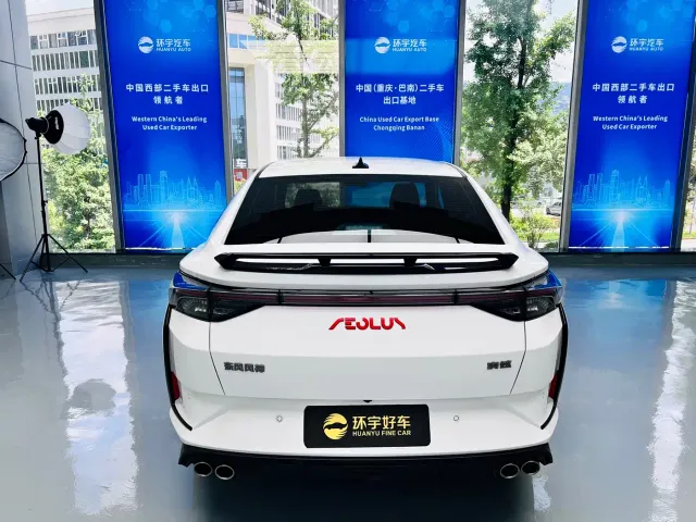 Dongfeng Yixuan — Фото автомобиля 10