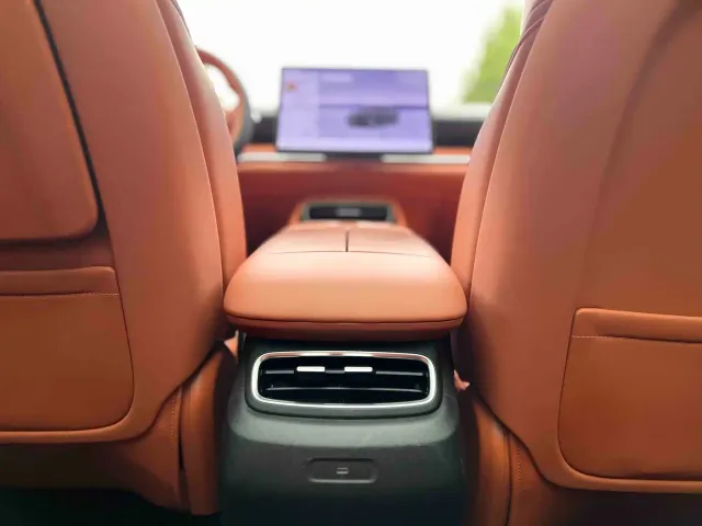Changan Qiyuan Q07 — Фото автомобиля 22