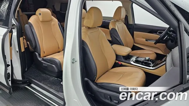 Kia Carnival 4th Gen — Фото автомобиля 17