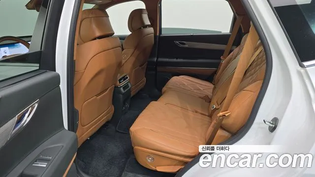 Genesis GV80 — Фото автомобиля 17
