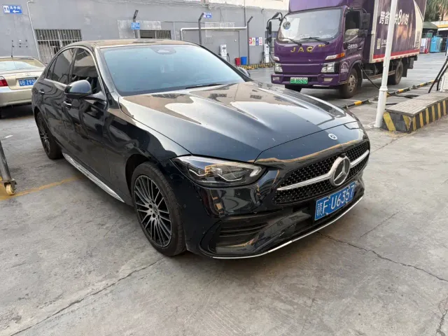 Mercedes-Benz C-Class — Фото автомобиля 2