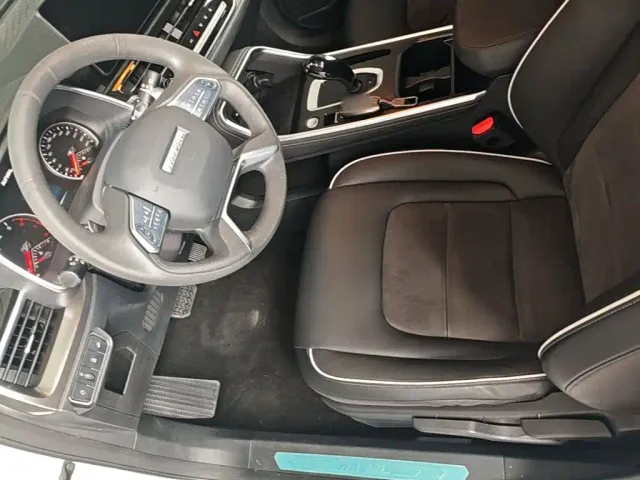 Haval H6 — Фото автомобиля 15