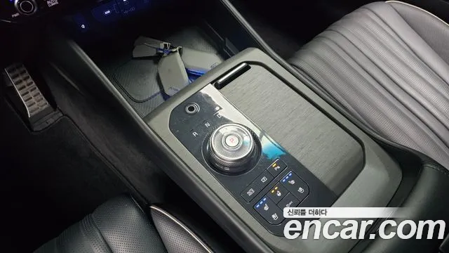 Kia K8 (New) Hybrid — Фото автомобиля 12