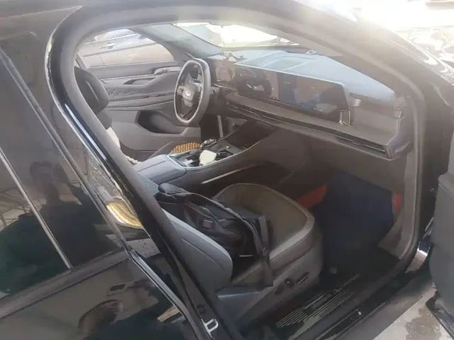 Ford Edge — Фото автомобиля 8