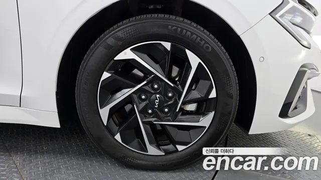 Kia K5 Noblesse — Фото автомобиля 5