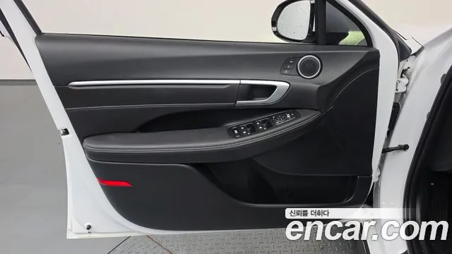Hyundai Sonata Exclusive — Фото автомобиля 21