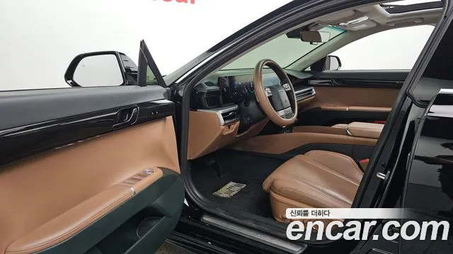 Hyundai Grandeur GN7 — Фото автомобиля 15