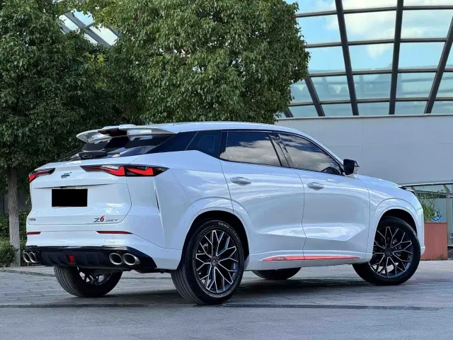 Changan Z6 — Фото автомобиля 11