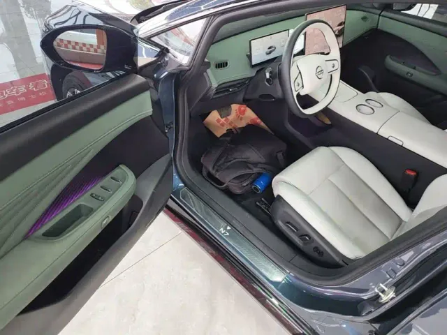 Nissan N7 — Фото автомобиля 14