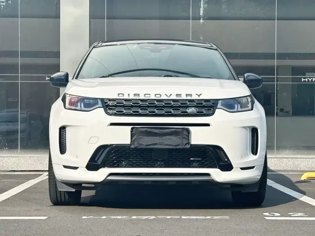 Land Rover Discovery Sport — Фото автомобиля 3