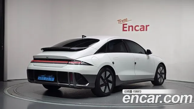 Hyundai Ioniq 6 — Фото автомобиля 2